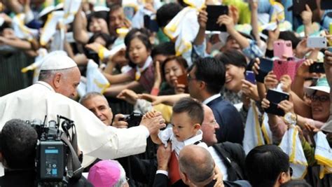 Marea Umana Per Papa Francesco In Corea Un Milione Di Fedeli Alla Messa