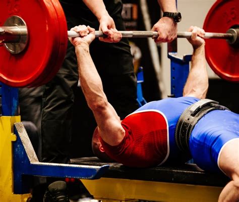 Powerlifting In Cosa Consiste Benefici E Come Iniziare In Sicurezza