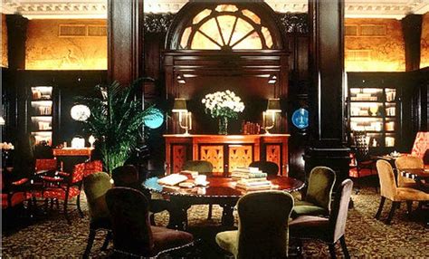 Round Table Room At The Algonquin Hotel At The Round Table Room At The