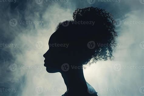 Woman Head Silhouette Stock Photos, Images and Backgrounds for Free ...