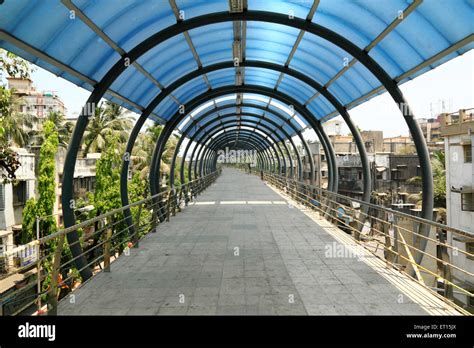 Andheri Station Skywalk Mumbai Maharashtra India Asia Stock Photo Alamy