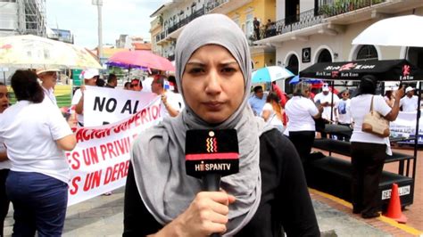 Panameños marchan para exigir presupuesto para universidad estatal