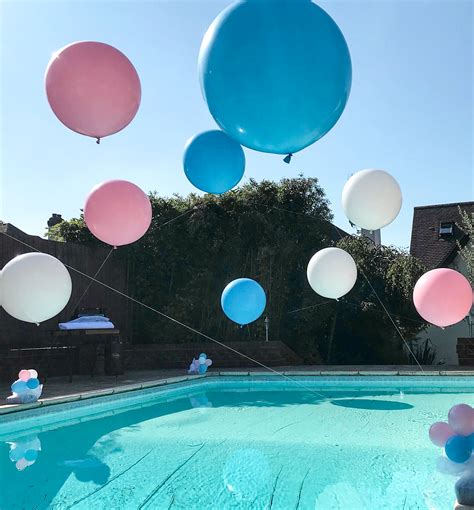 Pool Party Balloon Displays By Bubblegum Balloons