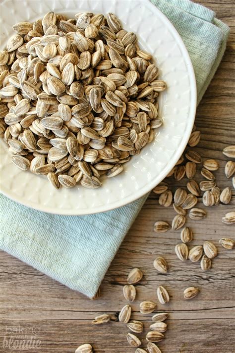 Homemade Roasted Sunflower Seeds