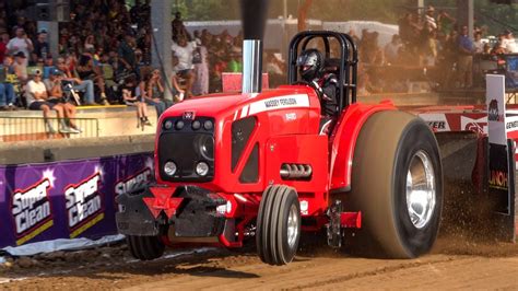 Tractor Pulling Pro Stock Tractors Goshen IN 2022 Pro Pulling