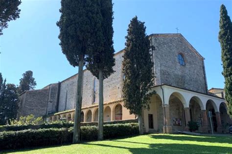 San Lucchese Tutto Pronto Per La Festa Del Patrono Di Poggibonsi