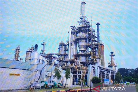 Kilang Tua Pertamina Plaju Masih Beroperasi Baik Di Kota Palembang