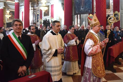 San Faustino Festa Di San Faustino E Giovita Messa Solenn Flickr