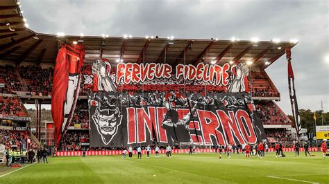 Les consultants de La Tribune impressionnés par le tifo des Ultras