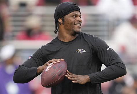 Lamar Jackson explains why he dropped 25 lb over two years | Sporting News
