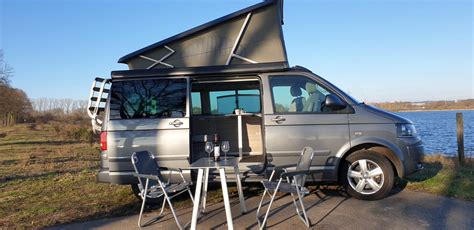 Grijs Volkswagen T California Bus Camper With Pop Top Roof From