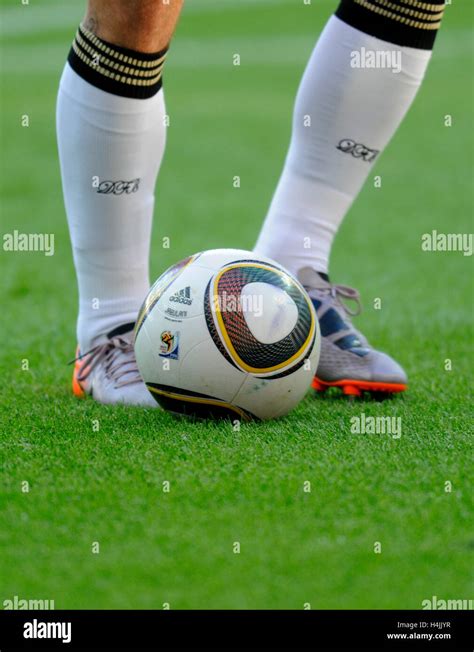 Weltcup jabulani ball Fotos und Bildmaterial in hoher Auflösung Alamy