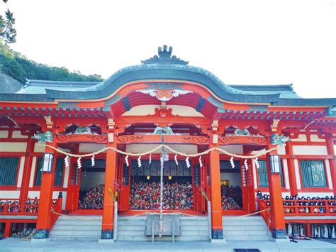 加太和歌山の淡嶋神社でパンツを奉納。女性はパンツ持参でお参りを！ 和歌山県 トラベルjp 旅行ガイド