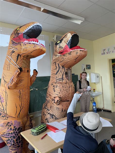 Hoher Besuch Am Fetten Donnerstag Schule Am Limberg Wallerfangen