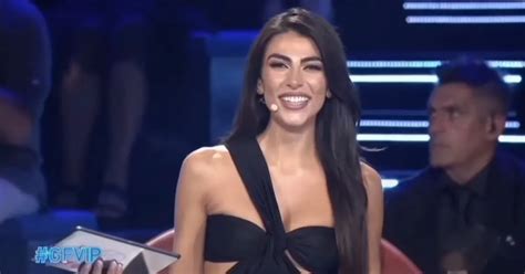 Giulia Salemi Il Suo Messaggio Ecco Come Ha Imparato A Piacersi Su