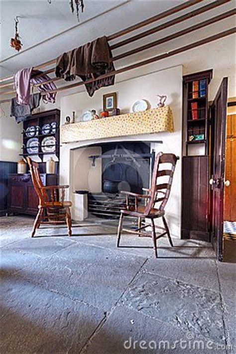 Old Irish cottage house | Irish cottage, Cottage house interior ...