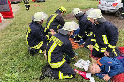 Gemeinsame Bung Der Feuerwehren Pansdorf Und Obergrochlitz