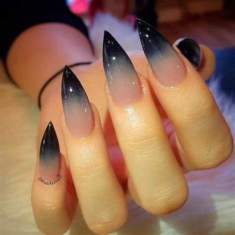 30 Spook Tacular Halloween Nail Art Ideas Thatll Blow Your Mind