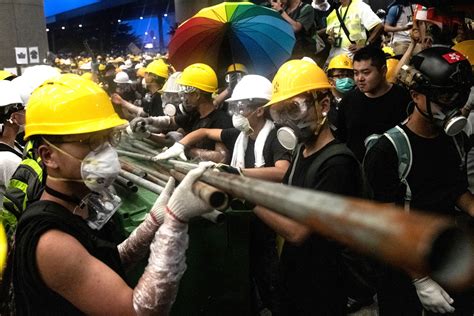 Protestas En Hong Kong Durante El Aniversario De La Entrega A China Galería Fotográfica