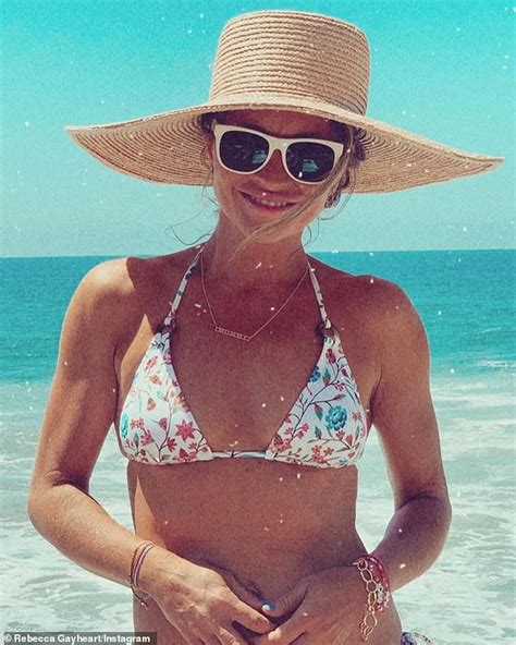 Scream Star Rebecca Gayheart Shares Bikini Photos Daily Mail