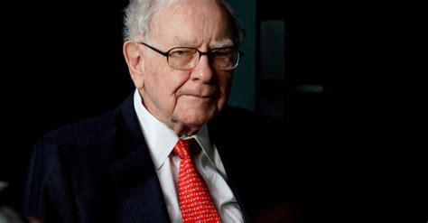 Berkshire Hathaway’s Profit Fell in the Third Quarter - The New York Times