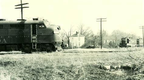 Two train in Delavan Il | RailroadForums.com - Railroad Discussion Forum and Photo Gallery