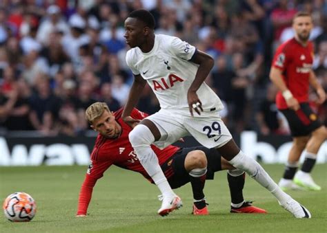 Premier League Tottenham Domine Man United Avec Le Premier But De