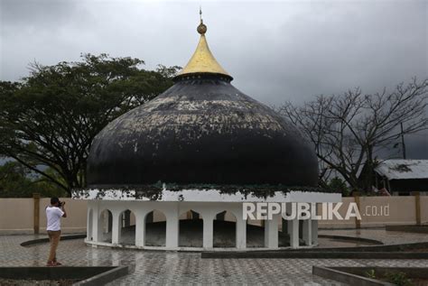 Peringatan 18 Tahun Tsunami Aceh Dipusatkan Di Kuburan Massal Siron