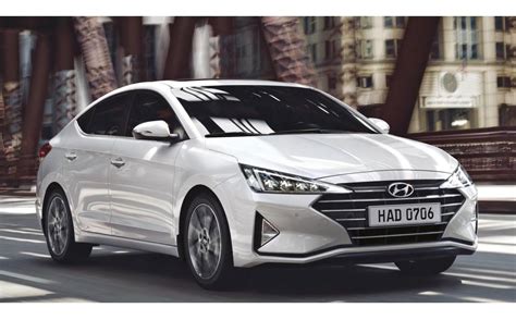 Porównanie aut i silników Hyundai Elantra VI Sedan Facelifting 1 6