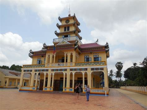 Tweede Tempel Gelegen Op Het Terrein Van De Cao Dai Tempel Nhtv Mtt