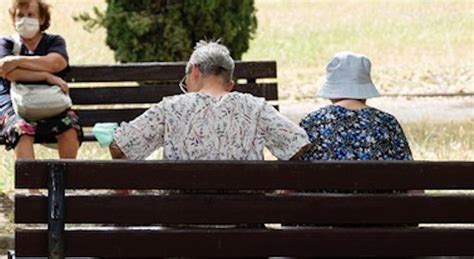 Chiama I Soccorsi Per Un Malore Poi In Ospedale Confessa Tutto Avevo