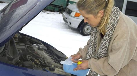 Ohne Zwischenfälle durch kalte Jahreszeit So machen Sie Ihr Auto