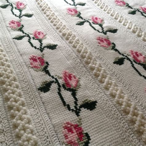 Rosebud Throw Free Pattern Beautiful Skills Crochet Knitting