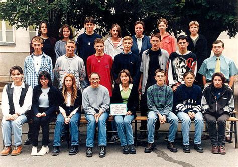 Photo de classe 2BEP Compta 1997 98 de 1997 Lycée Professionnel Saint