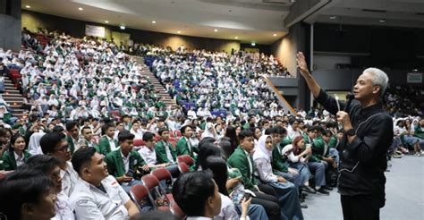 Di Hadapan Mahasiswa Baru Unpas Ganjar Ajak Anak Muda Bersiap Hadapi