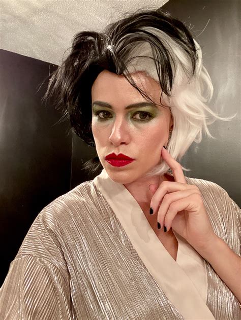 Simple And Budget Friendly Diy Cruella Deville Costume