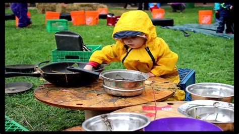 Playing With Loose Parts Youtube