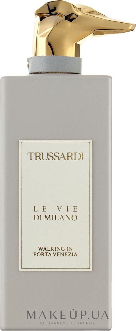 Trussardi Le Vie Di Milano Walking In Porta Venezia