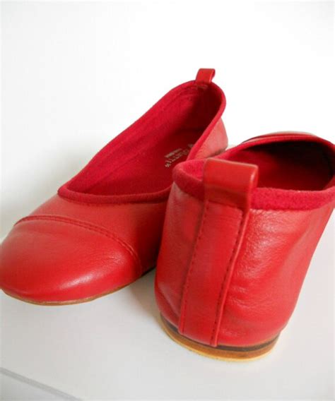 LUNAR Ballet Flats Leather Shoes 39 Cherry Red.