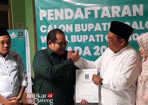 Gerak Cepat Kader PDIP Grobogan Setyohadi Resmi Daftar Ke PKB