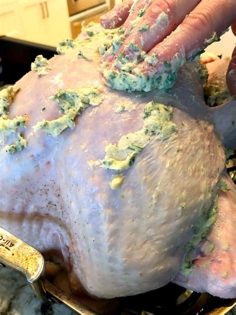 Cheesecloth Herb Butter Turkey Recipe Makes The Juiciest Of Turkeys