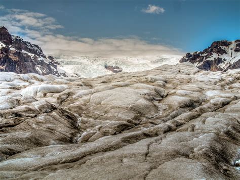 Icelandic glaciers research fieldwork – David Elliott