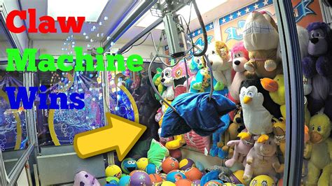 The Big One Claw Machine Plush Prize Wins Dave And Busters Youtube