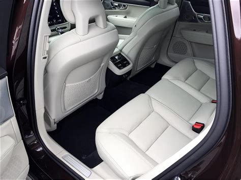 2020 Volvo V90: 153 Interior Photos | U.S. News