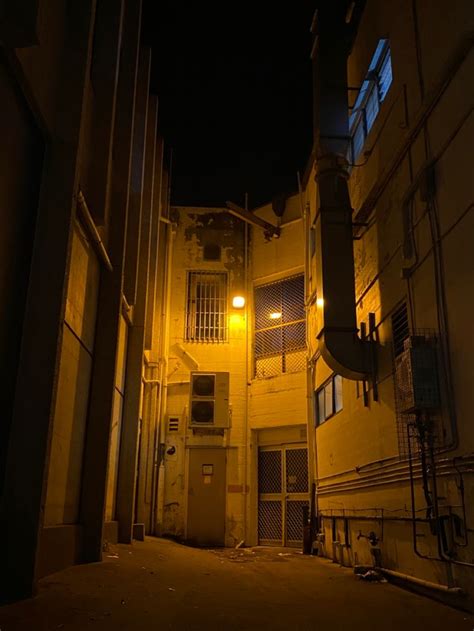 Abandoned alleyway at night || night time || city || aesthetic in 2024 ...