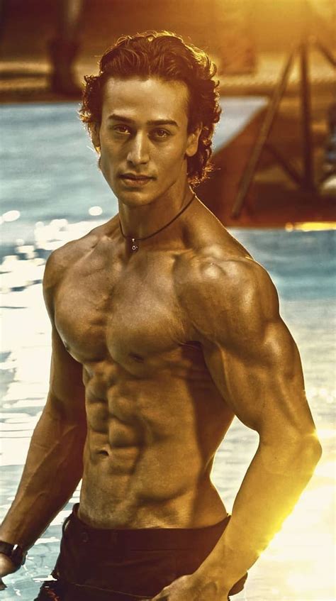 Tiger Shroff Heropanti2 Bollywood Actor HD Phone Wallpaper Pxfuel