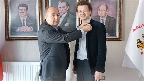 Asrın Tok, ANAP'ın Gençlik Kolları Başkanı oldu