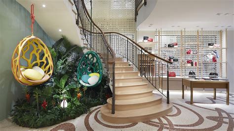Louis Vuitton Brussels Store in Brussels, Belgium | LOUIS VUITTON