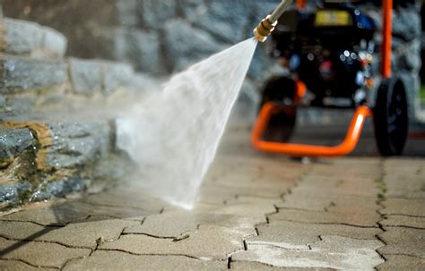 Guide To Use Pressure Washer Effectively While Cleaning ELMENS