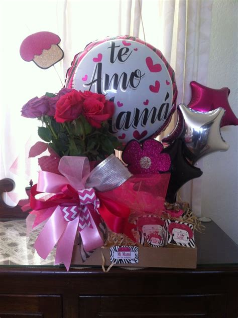 Variedad De Globos Dia De La Madre Con Accesorios Para Comprar